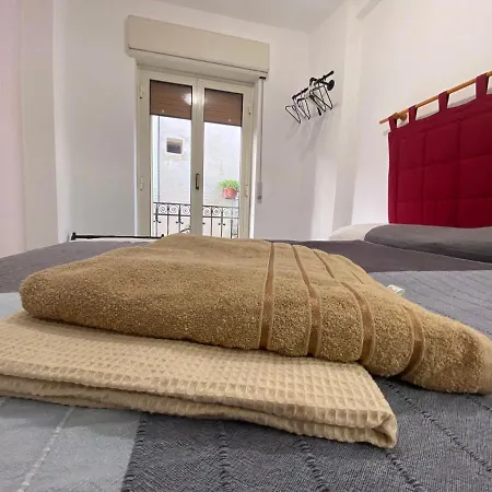 Bed & Breakfast Casetta Felice 3*