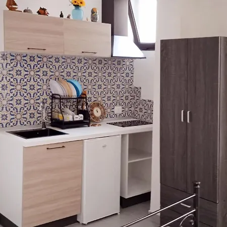 فندق مبيت وإفطار Casetta Felice