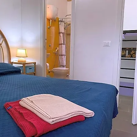 فندق مبيت وإفطار Casetta Felice 3*
